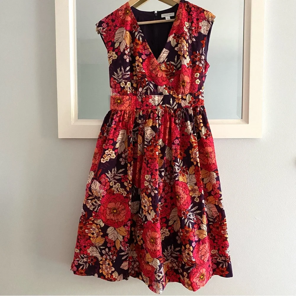 SOLD Garnet Hill floral cotton midi dress V neck fit and flare 10P 10 Petite - Picture 1 of 9